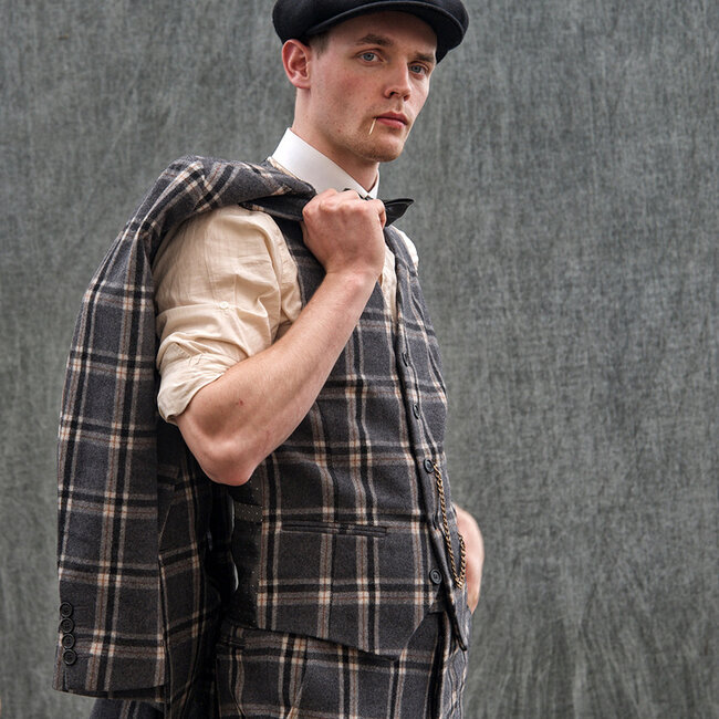 Men's tailored suit | 3-piece suit | grey/cream Windowpane | Jeremiah Jesus | Peaky Blinders