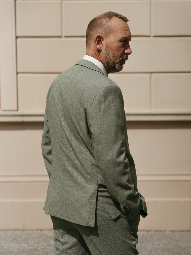 Cavani Limehouse Sage | Suit for men | 3-piece suit | Sage green | Aberama Gold