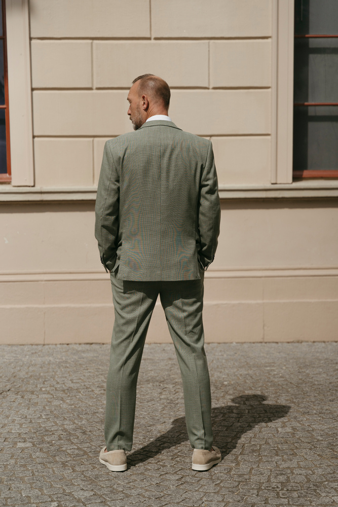 Cavani Limehouse Sage | Suit for men | 3-piece suit | Sage green | Aberama Gold