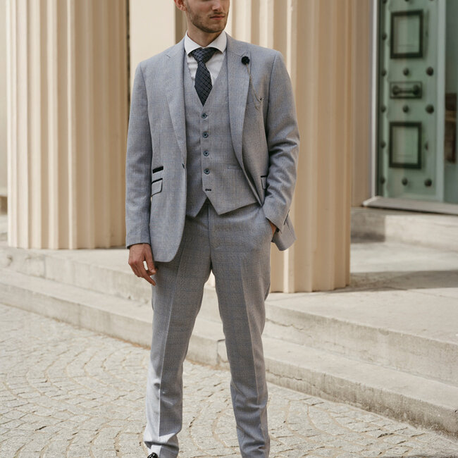 Cavani Graves Sky Blue | 3-teiliger Konfektionsanzug | Himmelblau | Johnny Dogs | Peaky Blinders