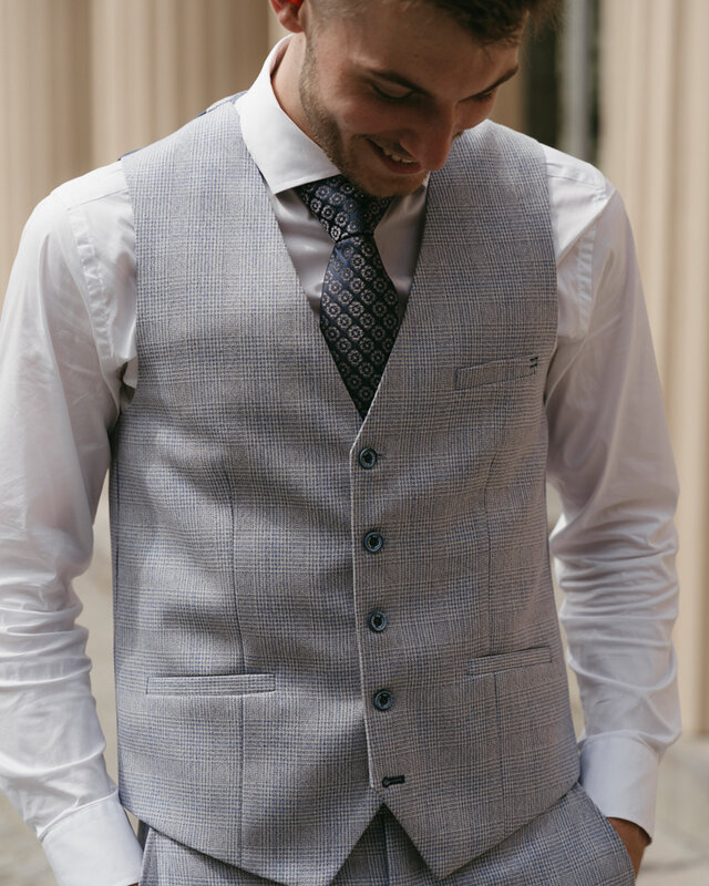 Cavani Caridi Sky Blue | Traje de 3 piezas | Azul cielo | Johnny Dogs | Peaky Blinders