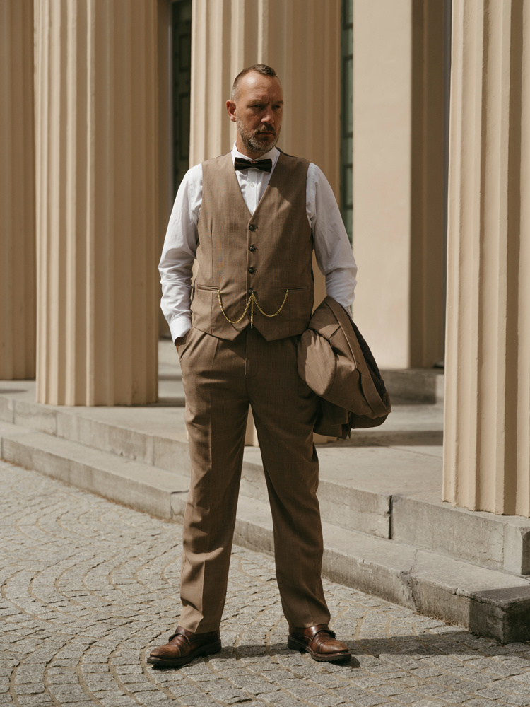 Traje sastre hombre | Traje 3 piezas | Marrón claro | Lana estambre | Ligero y transpirable