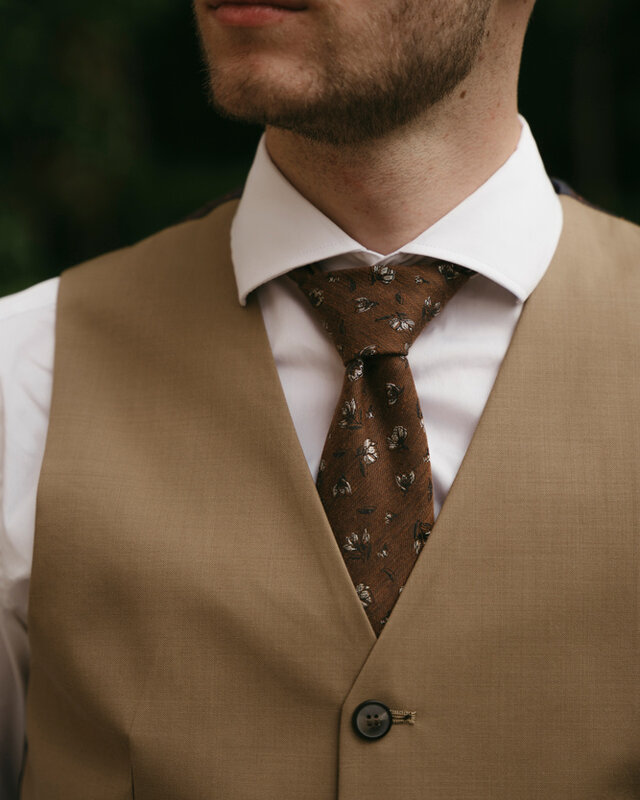 Maatpak voor heren | 3-delig pak | Kaki | Kamgaren wol | Lichtgewicht & ademend