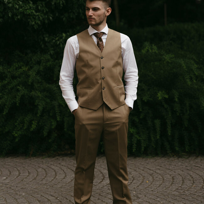 Men's tailored suit | 3-piece suit | Classic Khaki | worsted wool | Lightweight & breathable