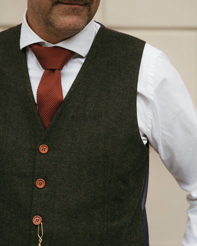 Traje sastre hombre | Traje 3 piezas | Espiga verde | Thomas Shelby | Persianas de pico