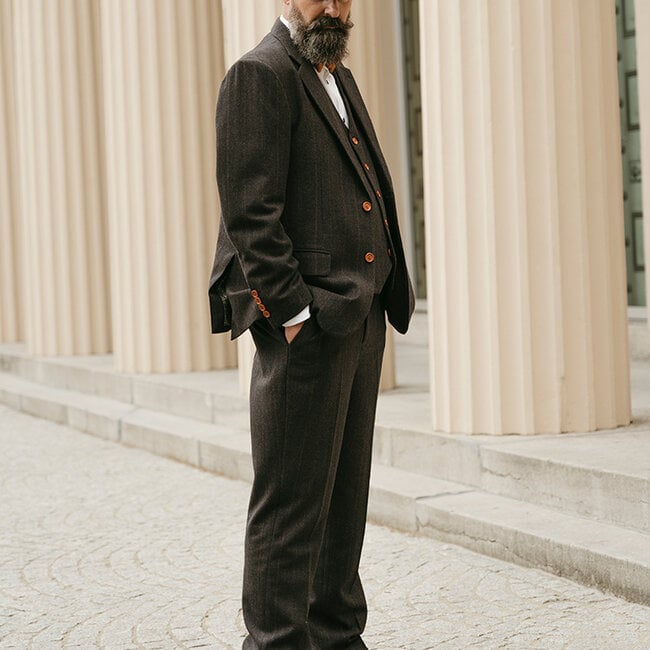 Men's tailored suit | 3-piece suit | black herringbone | Alfie Solomons | Peaky Blinders