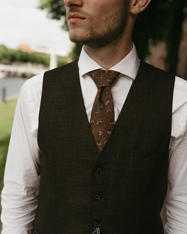 Sir Redman Cravate Flower Finesse | Marron | Cravate élégante pour hommes