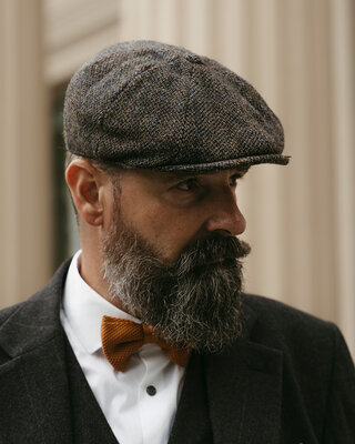 Heather Arran Pet | Harris Tweed | 8-panelen | Grijs