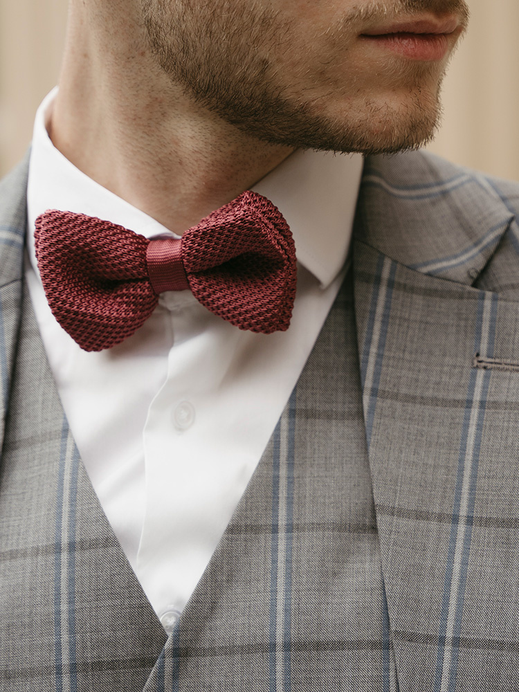 Sir Redman Luxus Fliege | Malve | Gestrickt | Elegante Fliege für Männer
