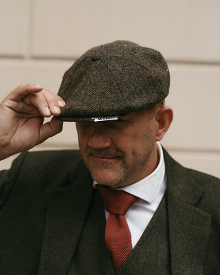 Heather Arran Pet | Harris Tweed | 8-panelen | Bosgroen