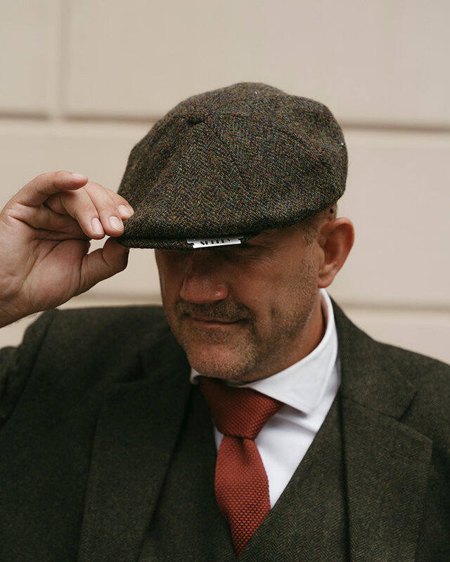 Heather Arran Mütze | Harris Tweed | 8-Panels | Waldgrün