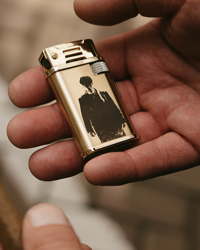 Thomas's golden lighter