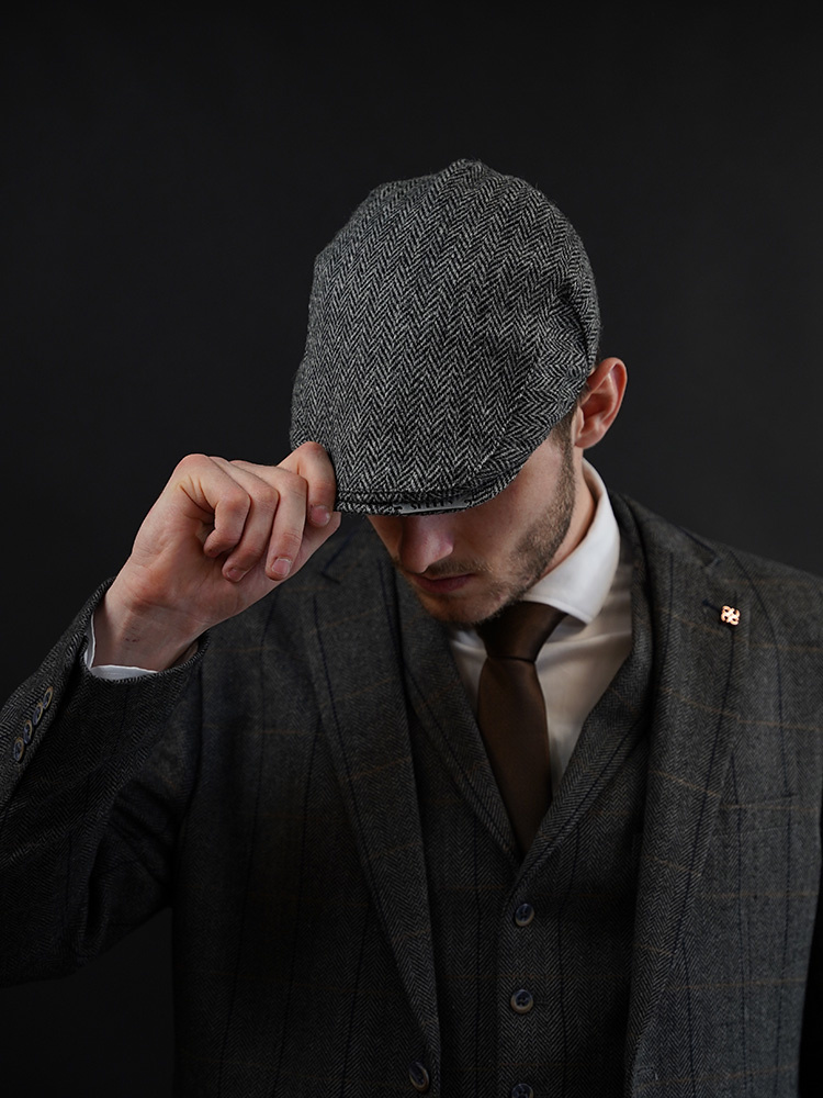 Heather Heather Gorra Highland | Harris Tweed | Gorra plana clásica | Gris