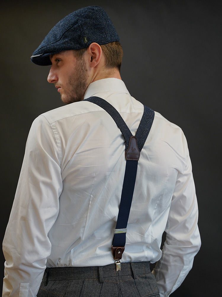 Sir Redman Paquete combinado de tirantes y pajarita | Azul/blanco moteado | Tirantes tradicionales para hombre