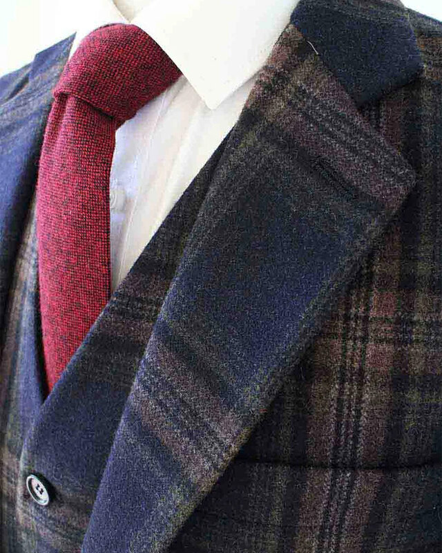 Men's tailored suit | 3-piece suit | midnight blue plaid | Danny Whizz-Bang | Peaky Blinders