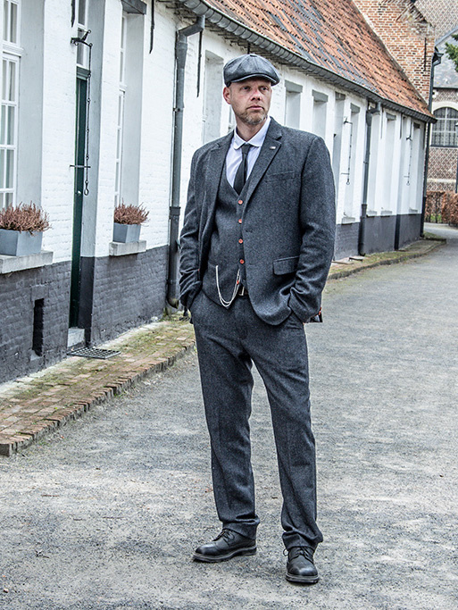 Costume sur mesure pour homme | costume 3 pièces | chevrons gris foncé | Thomas Shelby | Peaky Blinders