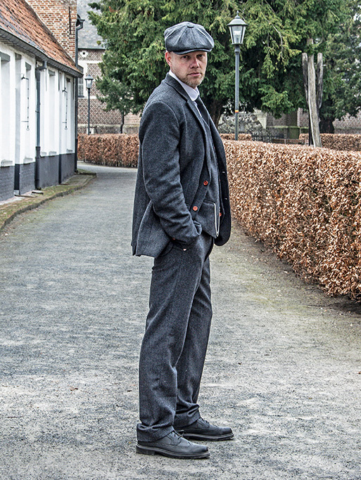 Herren Maßanzug | 3-teiliger Anzug | dunkelgrauer Fischgrätenanzug | Thomas Shelby | Peaky Blinders