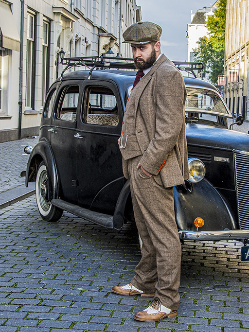 Men's tailored suit | 3-piece suit | brown herringbone | Danny Whizz-Bang | Peaky Blinders