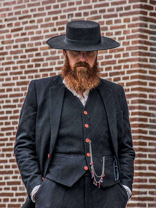 Men's tailored suit | 3-piece suit | black tweed | Alfie Solomons | Peaky Blinders