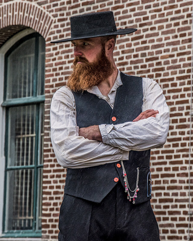 Men's tailored suit | 3-piece suit | black tweed | Alfie Solomons | Peaky Blinders