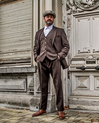 Traje Tweed Marrón Oscuro Espiga