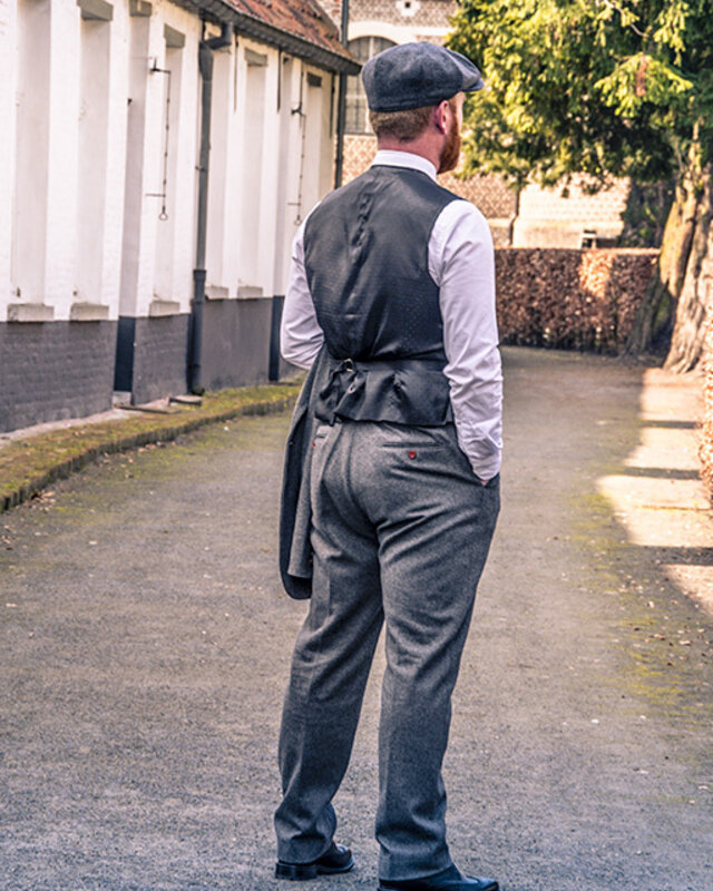 Costume sur mesure pour homme | costume 3 pièces | sergé gris | Arthur Shelby | peaky blinders