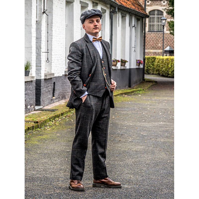 Men's tailored suit | 3-piece suit | dark grey Windowpane tweed | Michael Gray | Peaky Blinders