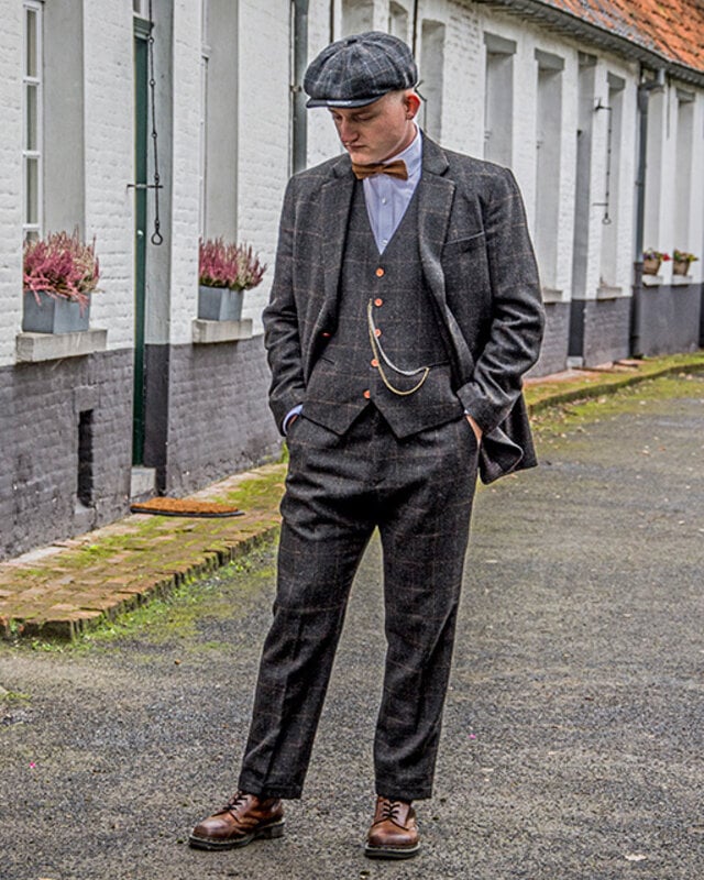 Men's tailored suit | 3-piece suit | dark grey Windowpane tweed | Michael Gray | Peaky Blinders