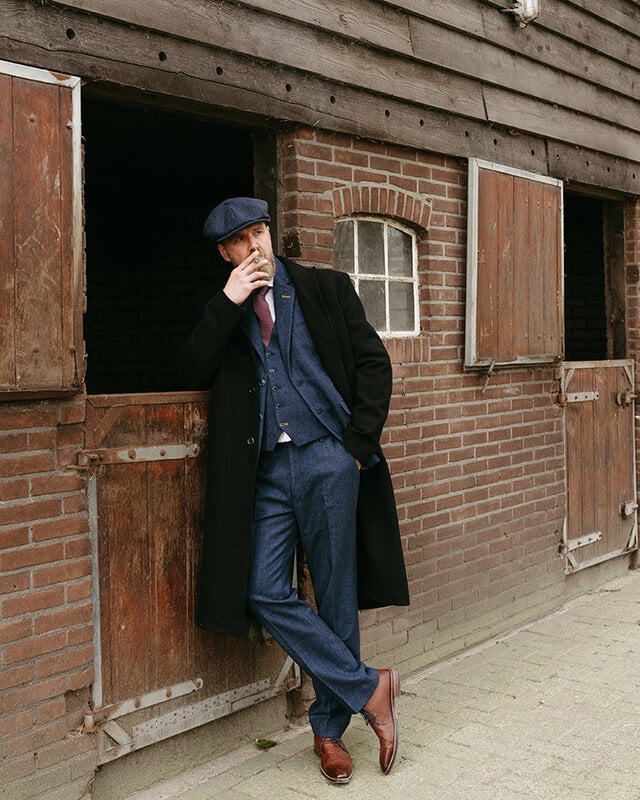 The Bookmaker | Pantalon | Chevrons bleus | Surcarreau rouge et jaune