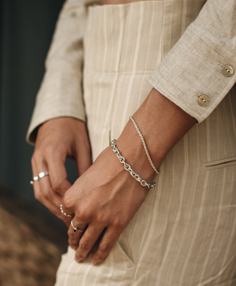 Bracelet torsadé Makana, argent