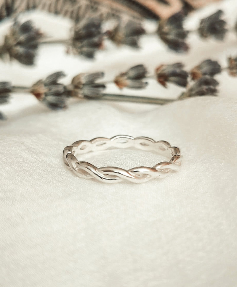 Zilveren Gevlochten Ring Hera