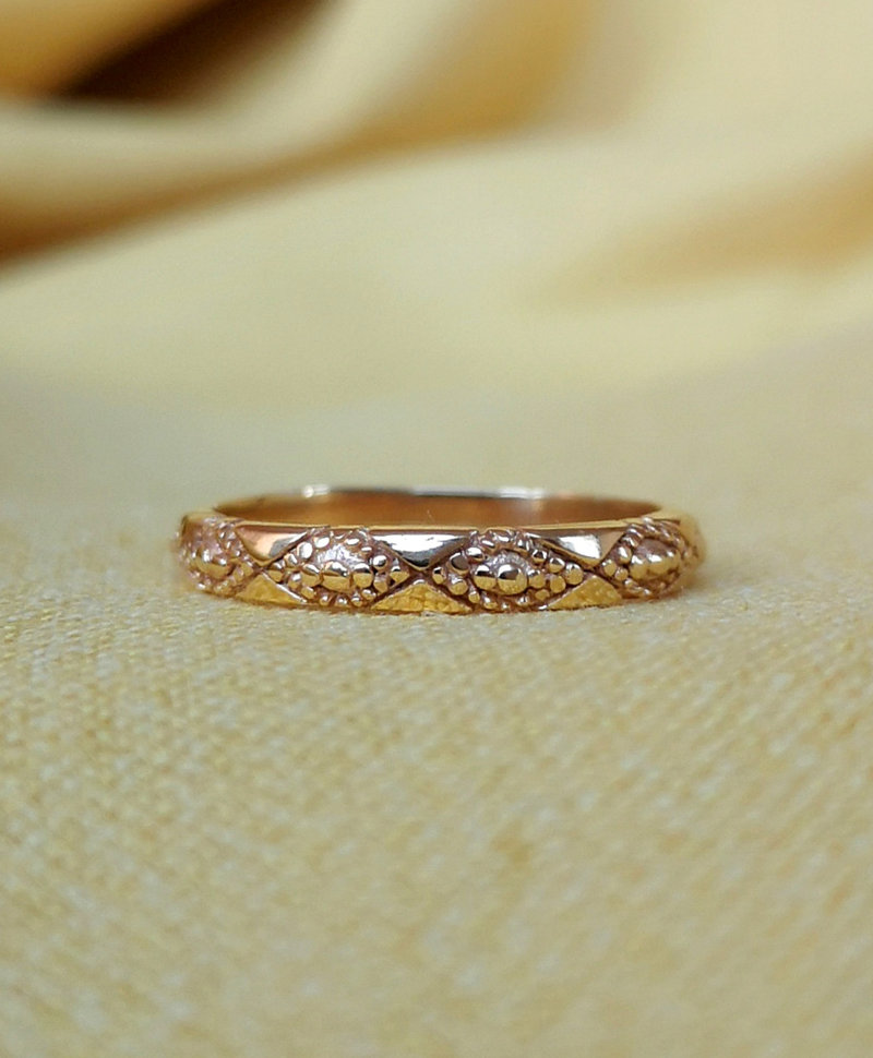 Gold Plated Vintage Ring Met Patroon Aurora