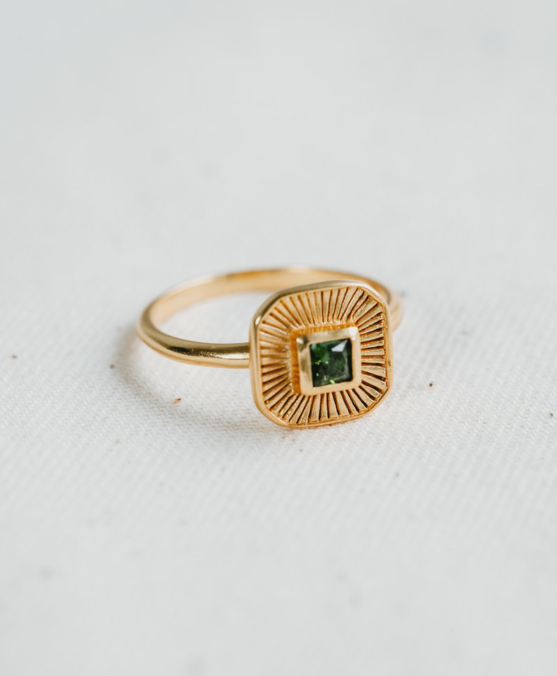 Gold Plated Ring Met Groene Kwarts Chak