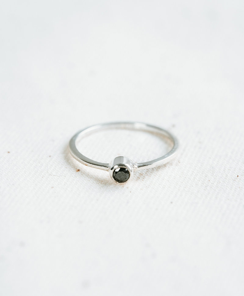 Bague Argent Onyx Empilable Keala