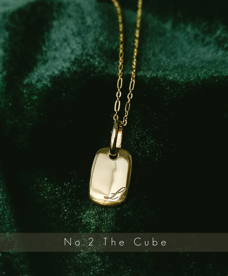 No.2 Gold Plated Gepersonaliseerde Mama Ketting, The Cube