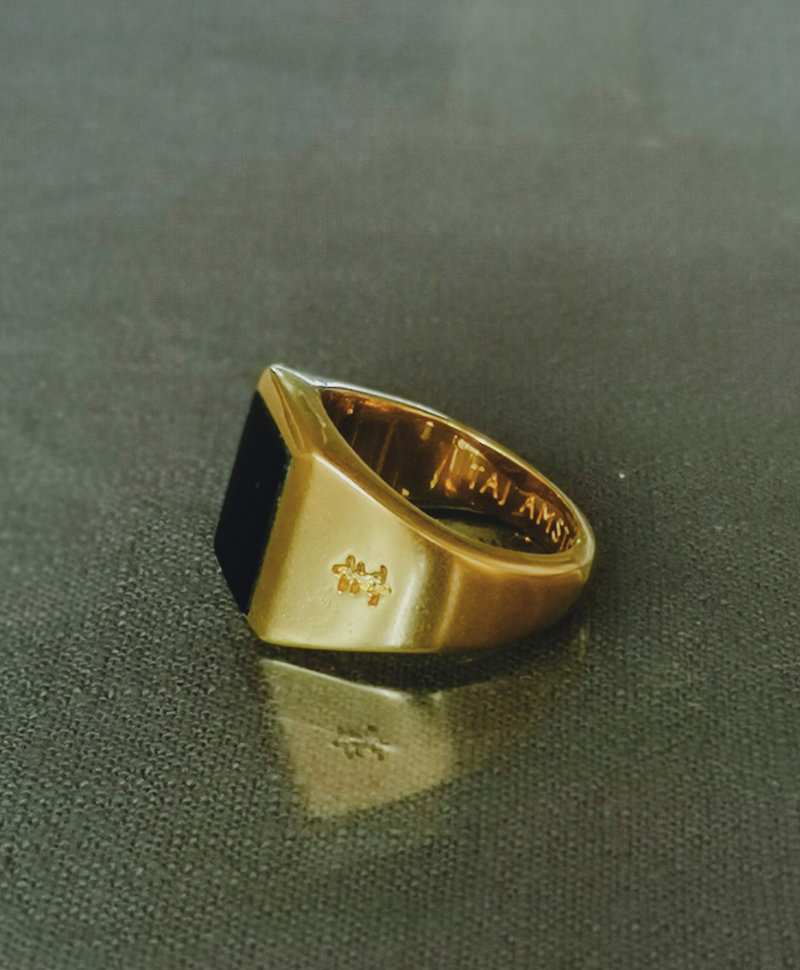Gold Plated Men's Signet Ring With Onyx Adofo