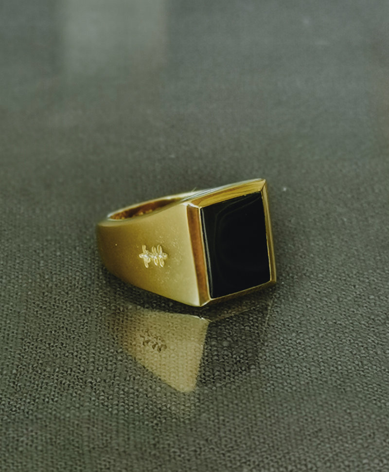 Gold Plated Men's Signet Ring With Onyx Adofo