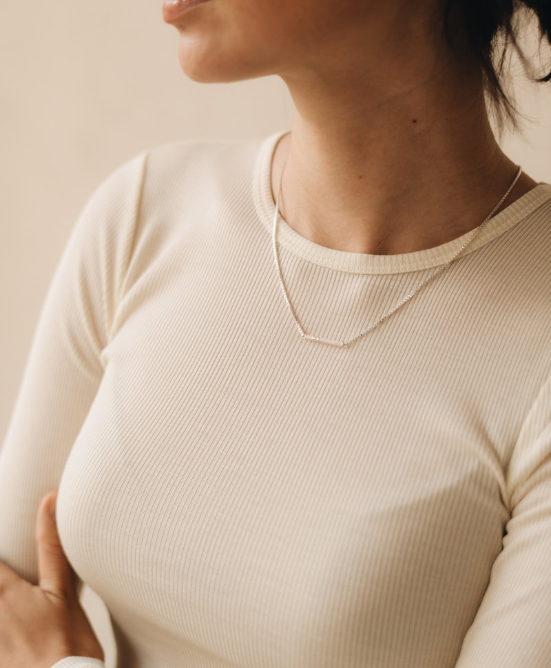 Zilveren Ketting Met Emaille Staafje Izumi