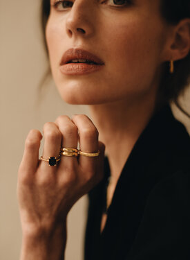 Vergoldeter Dreh-Ring Onyx Yugen