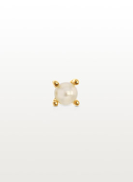 Single Small Pearl Ear Stud Mana, Gold Plated