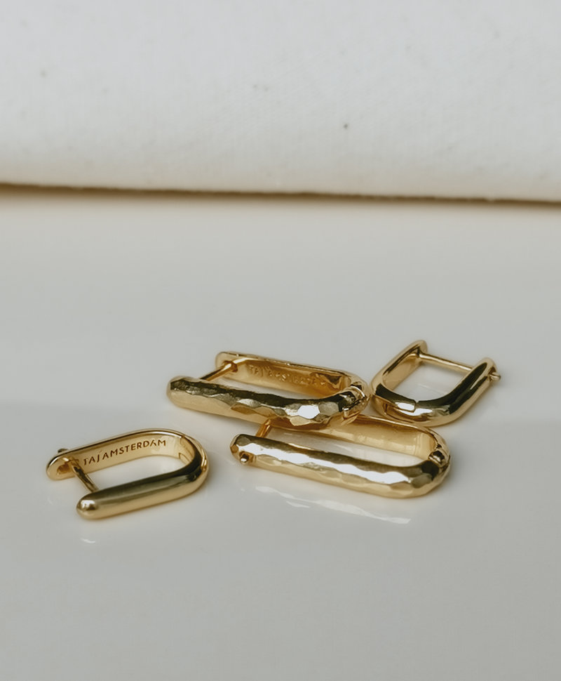 Single Rectangular Earring Sumiye (Small), Gold Plated