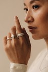 Silberner Ring mit weißem Achatstein Jun