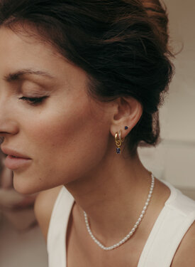 Enkele Gold Plated Oorbel Met Nano-Saffier Rin