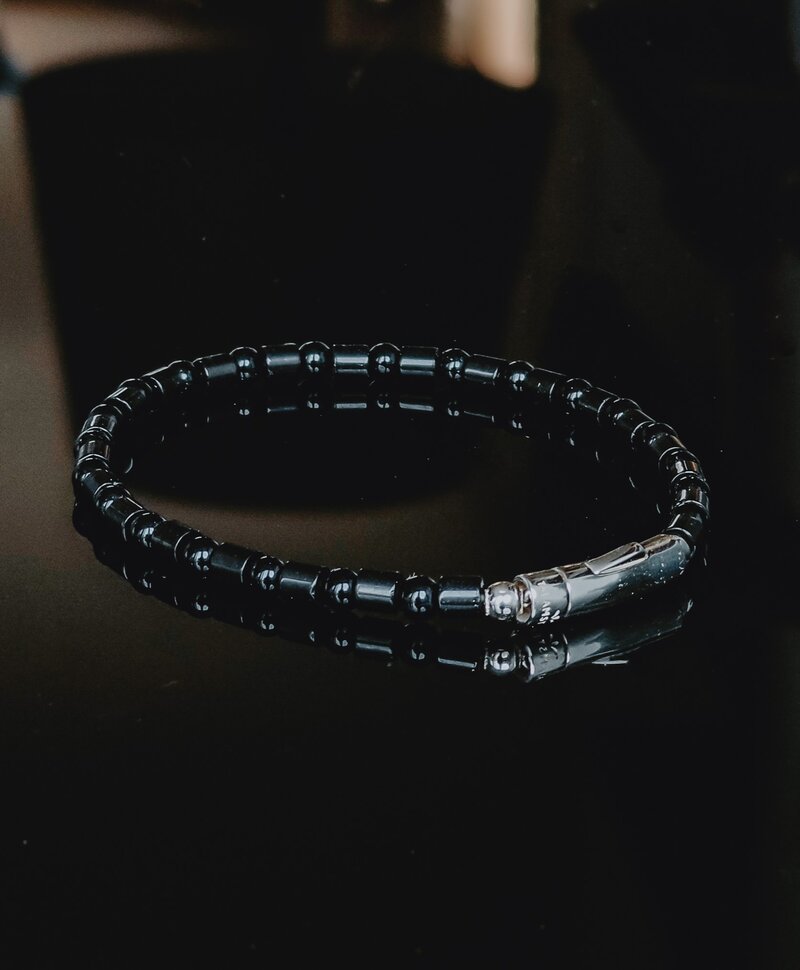 Black Stone Men's Bead Bracelet Nhean