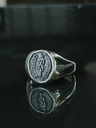 Silberner Herren-Siegelring mit Symbol Vibodh
