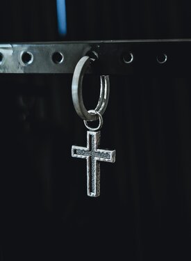 Silberner Ohrring-Anhänger Großes Kreuz Herren Bento