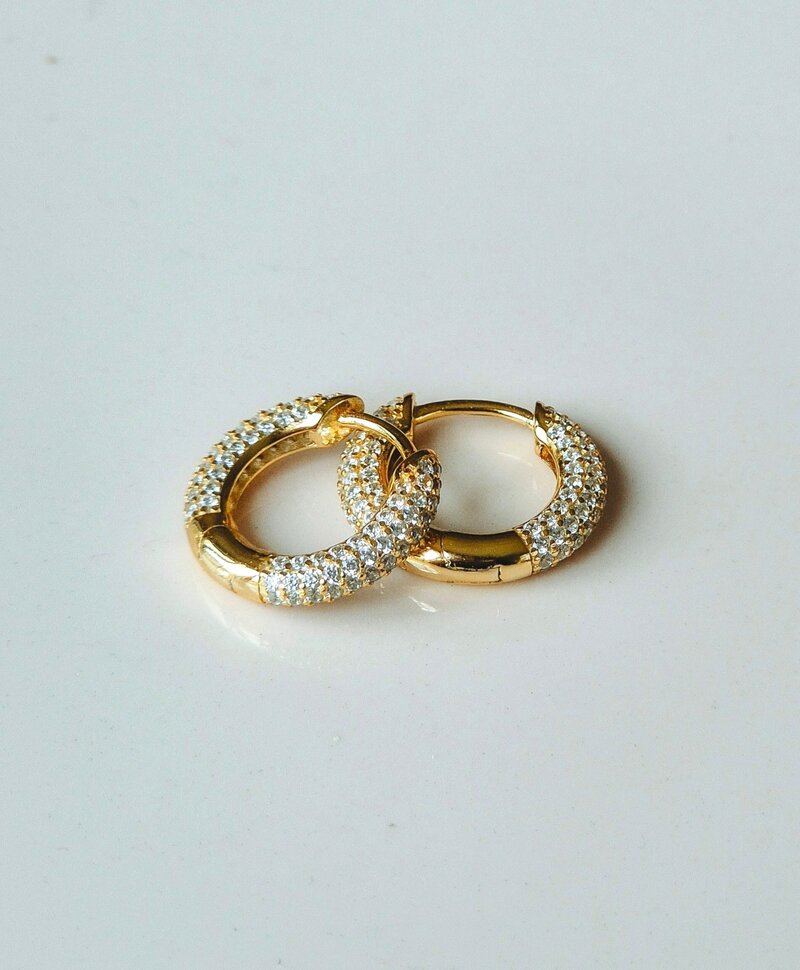 Hoop Earrings With Zirconia Stones Éclat, Gold Plated