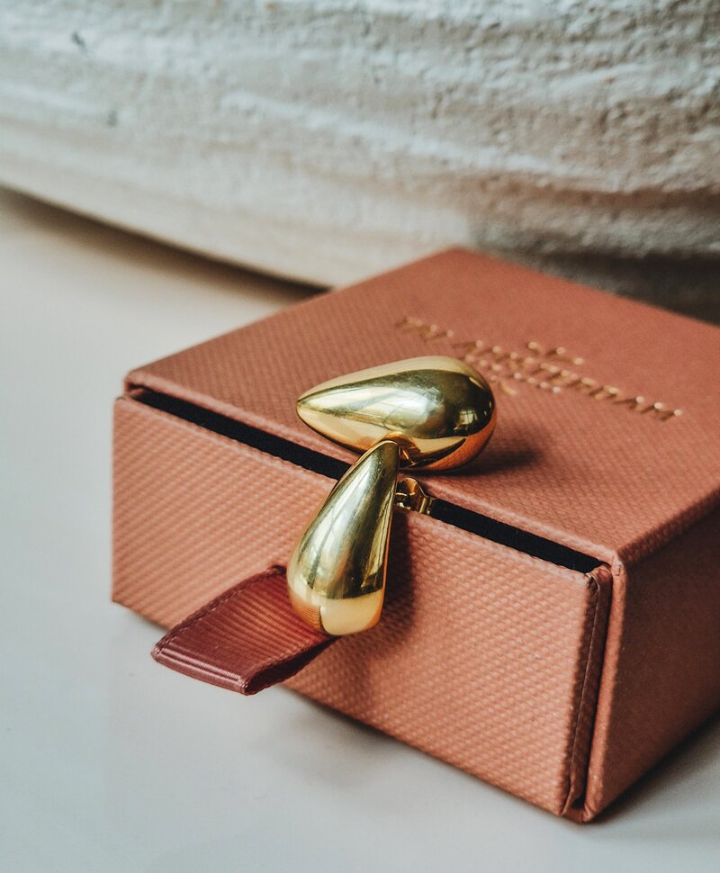 Vergoldete Moderne Tropfenohrringe Ophélie