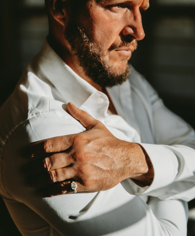 Silver Men’s Ring With Labradorite Zephyr
