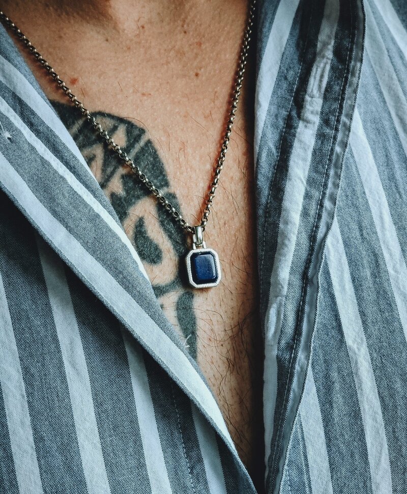 Silver Men's Pendant With Blue Stone Chetas